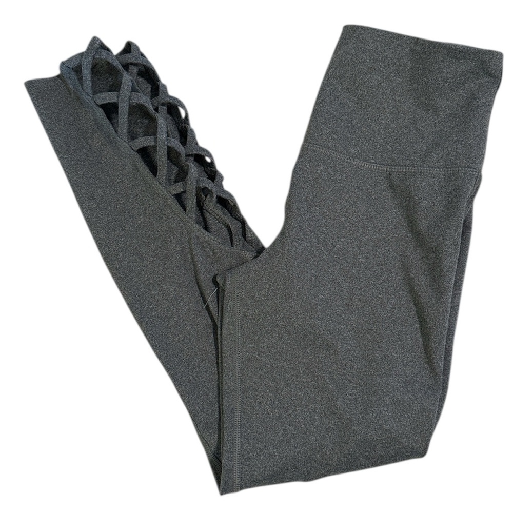 🌻 SO Grey Strappy Calf Cropped Leggings